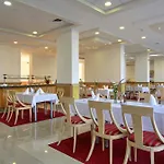 Hotell Fenix 4*