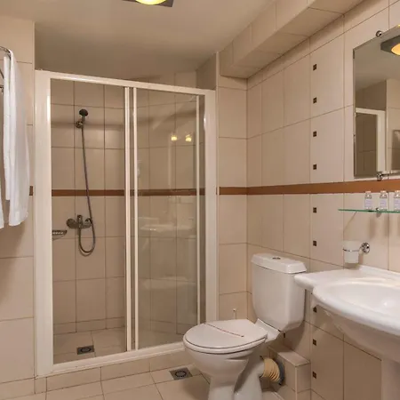 Fenix Otel 4*