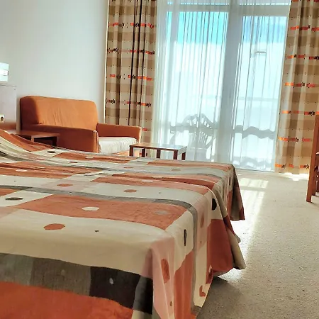 Hotel Fenix 4*